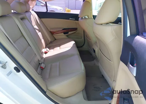 2011 Honda Accord 2.4 Ex-L из США, поврежденный, VIN 1HGCP2F86BA022892